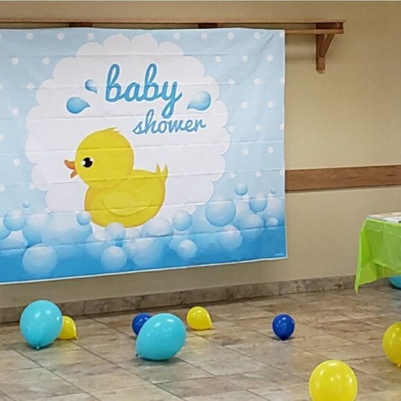 EUC Cute Large Rubber Ducky Baby Shower Party Vinyl Backdrop Banner 7' x 5' - Picture 1 of 4